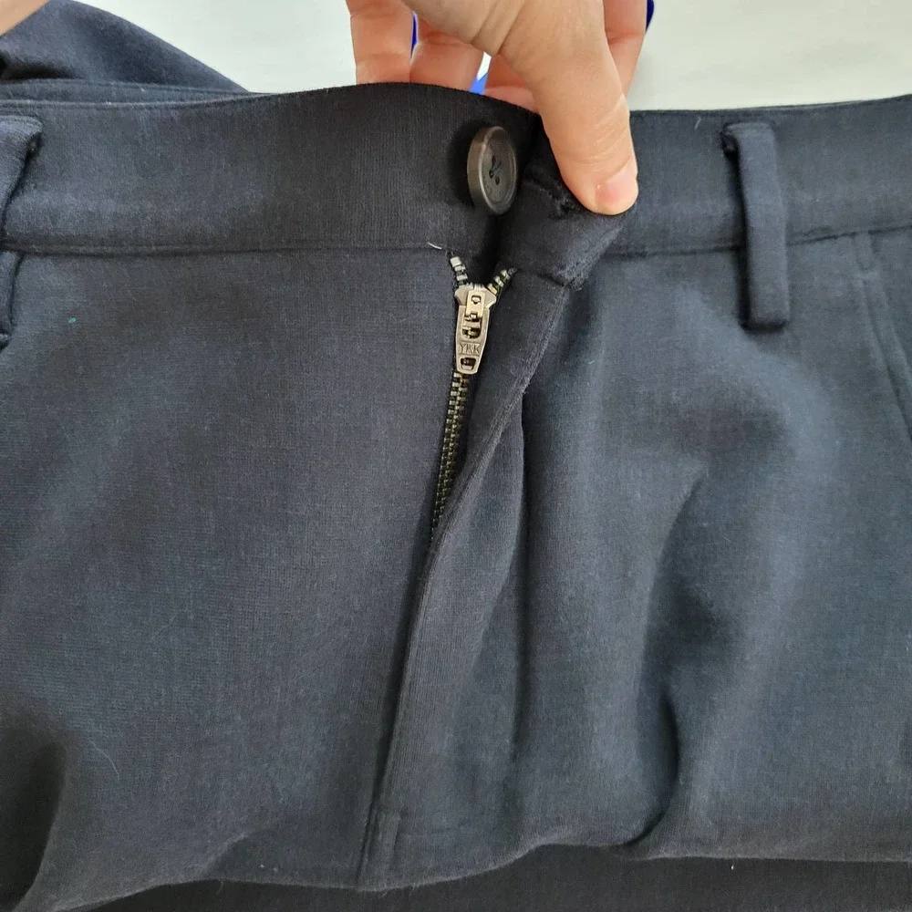 Kit and Ace Men's Straight Leg Trousers - Picture 5 of 11